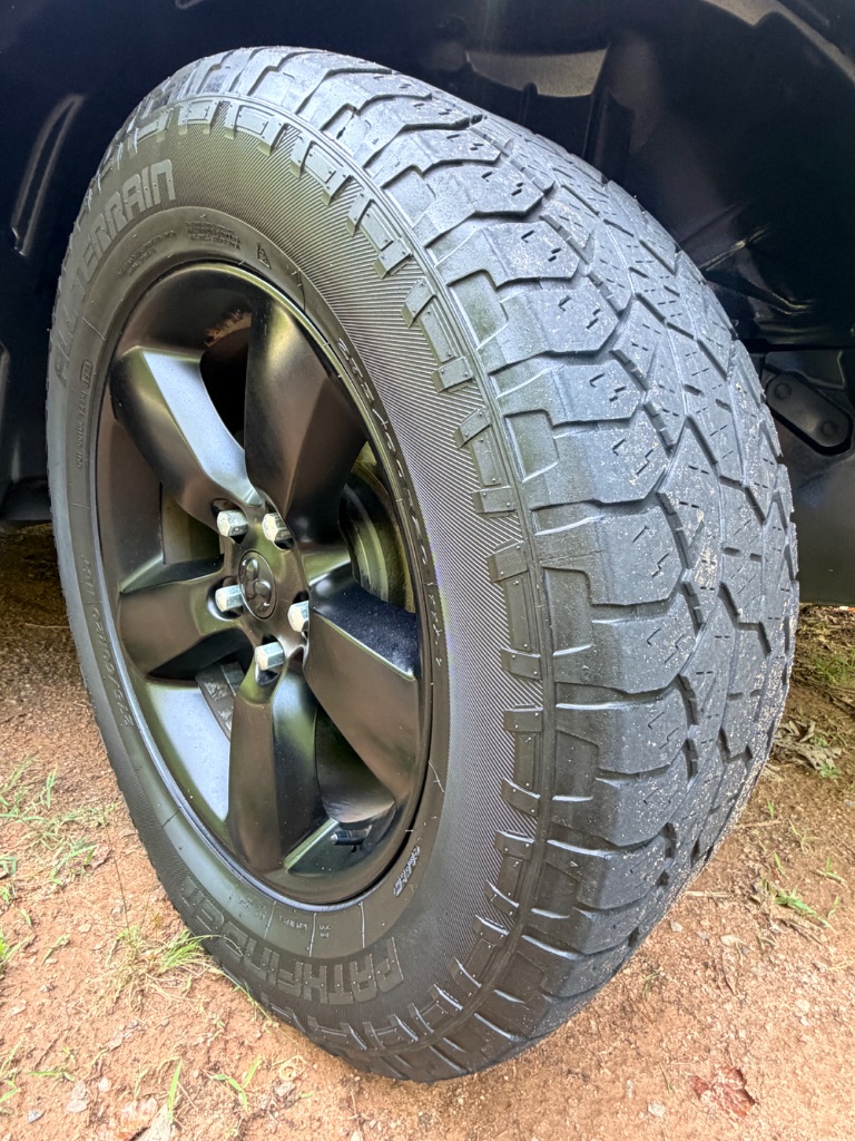 2020 Ram 1500 DS - $15,913
