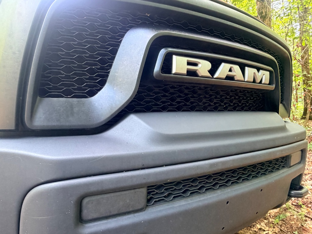 2020 Ram 1500 DS - $15,913