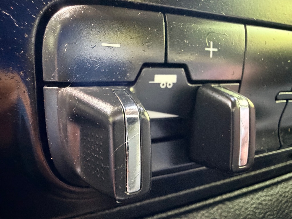 2020 Ram 1500 DS - $15,913