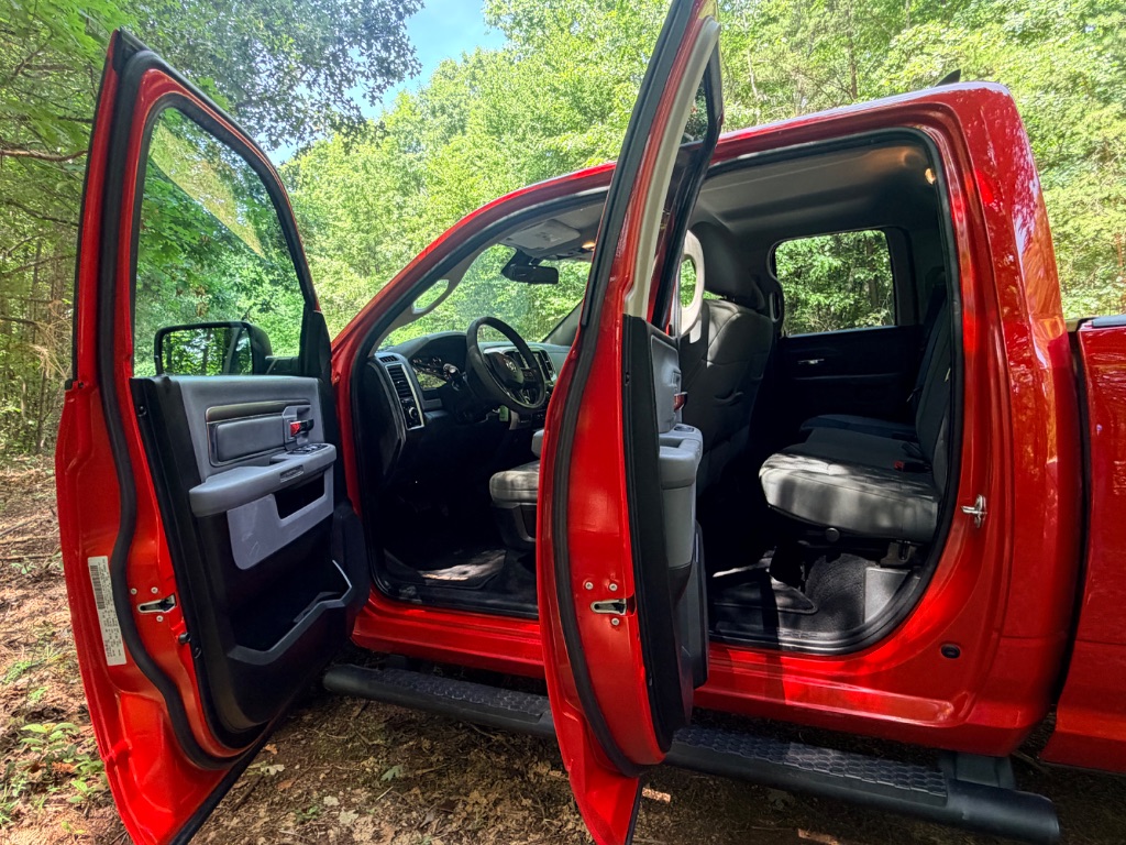 2020 Ram 1500 DS - $15,913