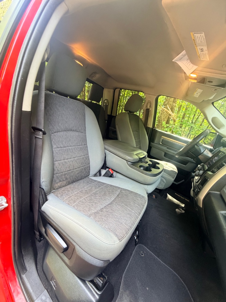 2020 Ram 1500 DS - $15,913