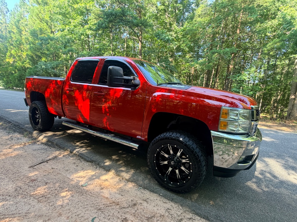 2014 Chevrolet Silverado - $33,849