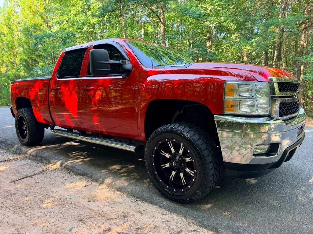 2014 Chevrolet Silverado - $33,849
