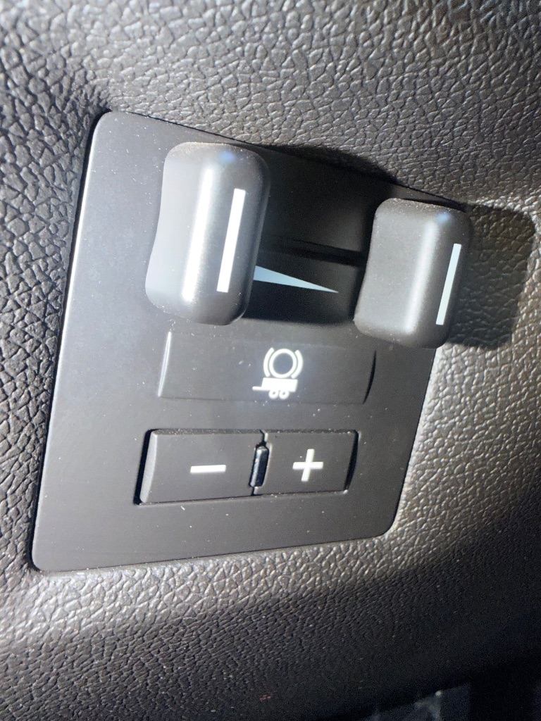2014 Chevrolet Silverado - $33,849