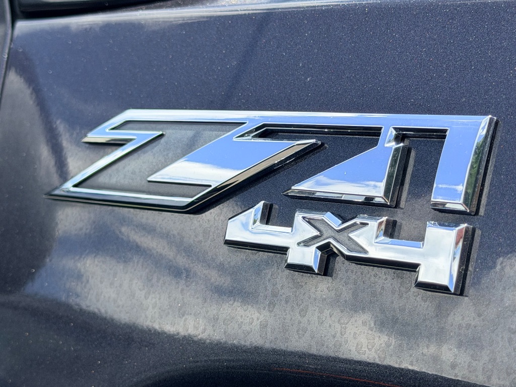 2016 GMC Sierra 1500 - $17,581