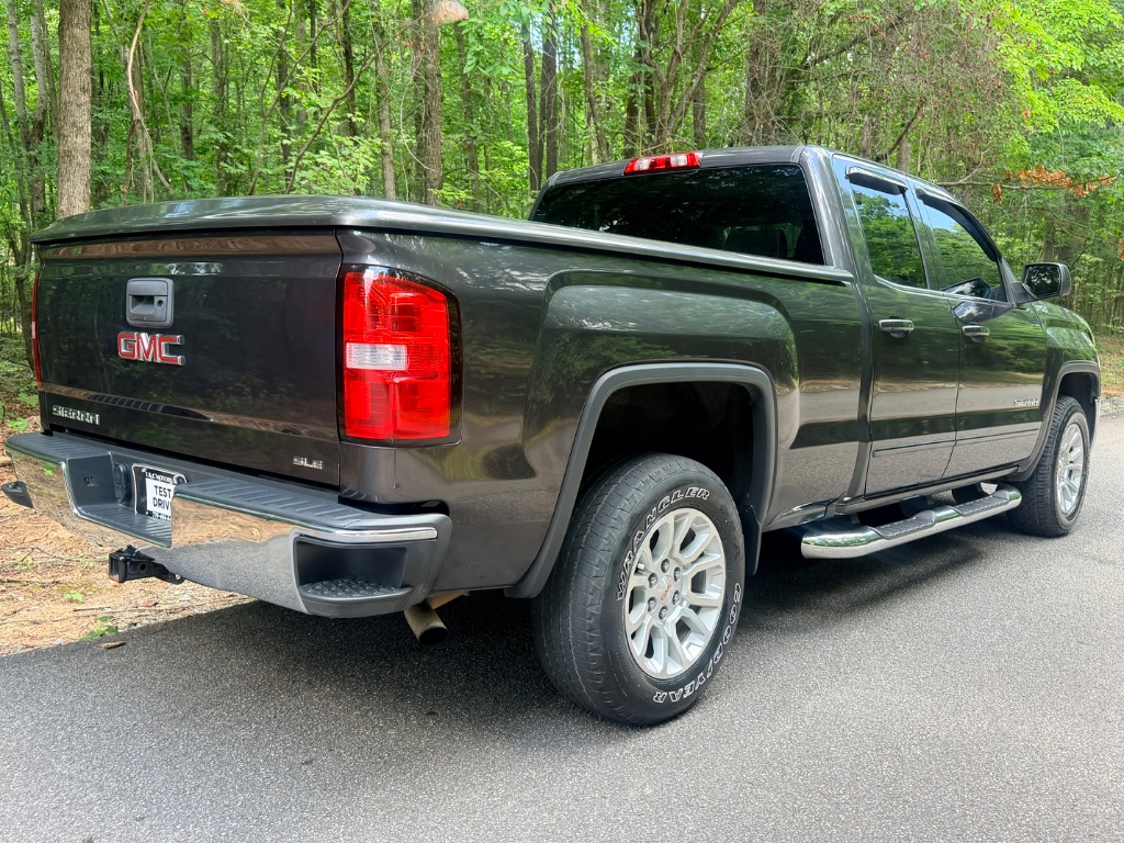 2016 GMC Sierra 1500 - $17,581