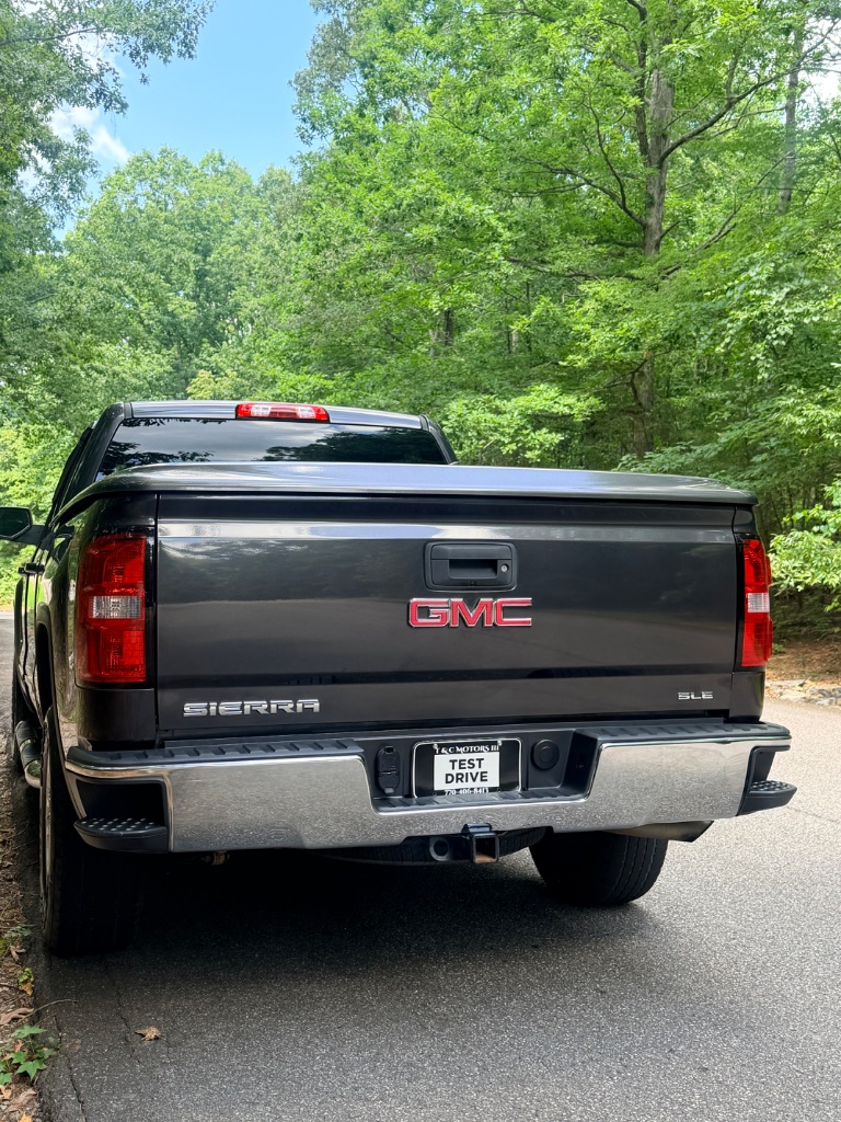 2016 GMC Sierra 1500 - $17,581