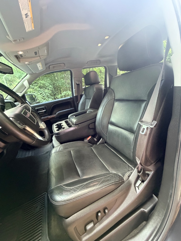 2016 GMC Sierra 1500 - $17,581