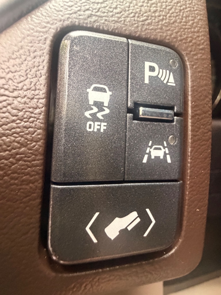 2018 Chevrolet Tahoe - $19,876