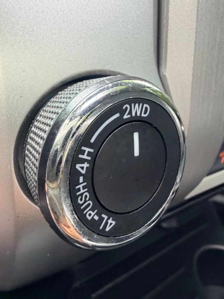 2016 Toyota Tundra - $19,780
