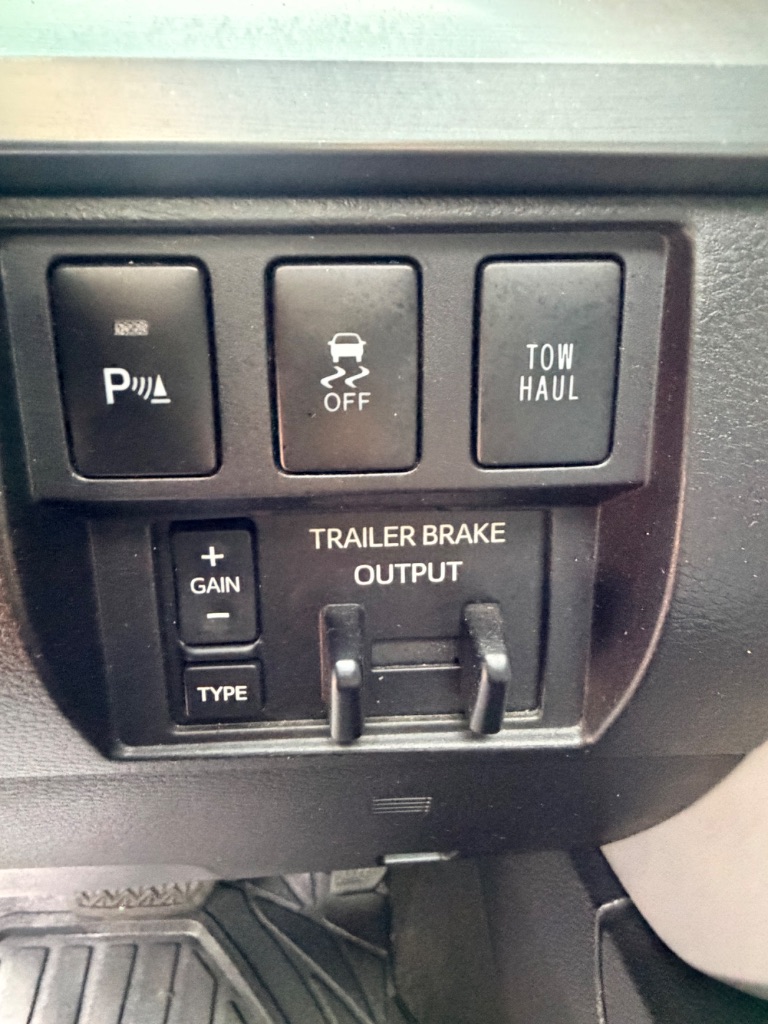 2016 Toyota Tundra - $19,780