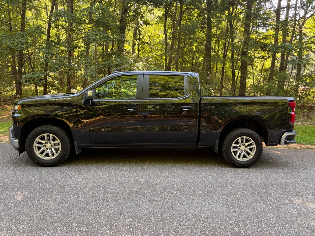 2021 Chevrolet Silverado - $17,882