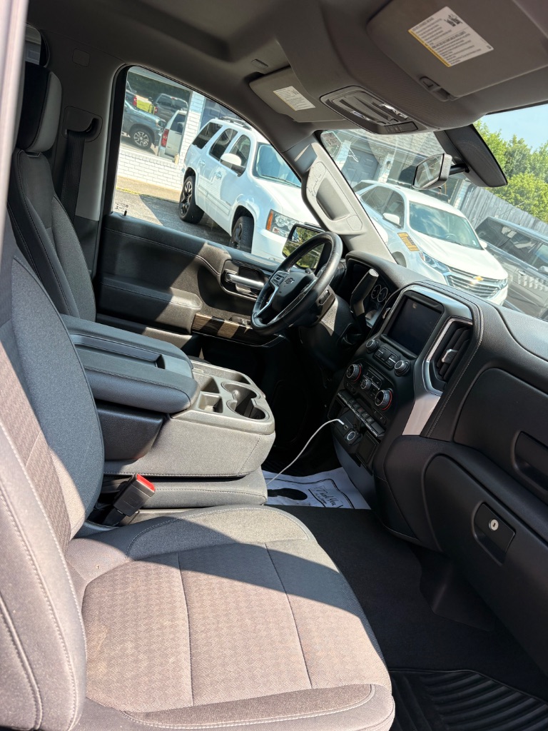 2019 Chevrolet Silverado - $24,657