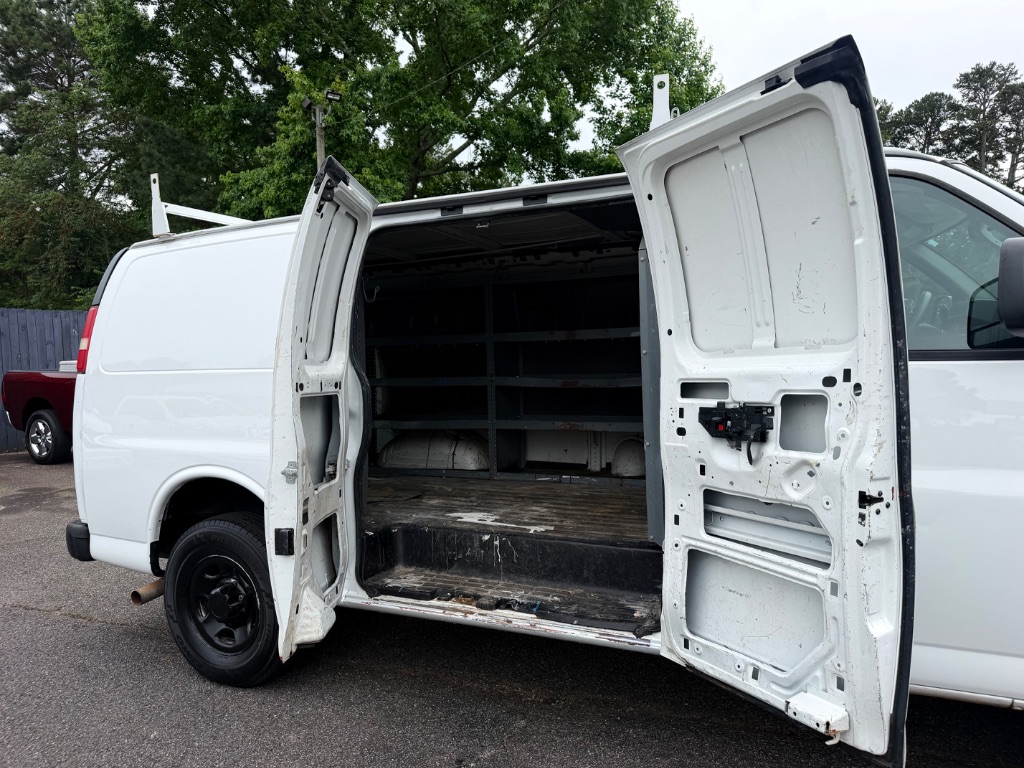 2014 Chevrolet Express - $5,500
