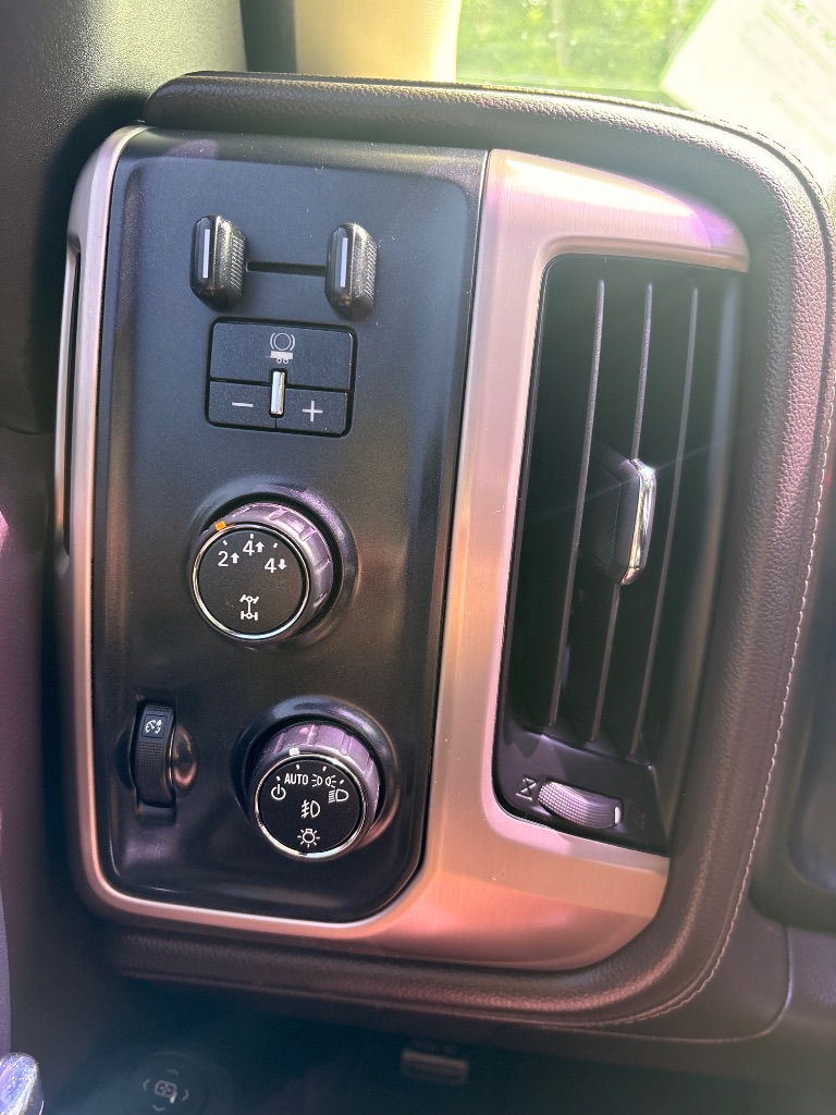 2015 GMC Sierra - $26,313