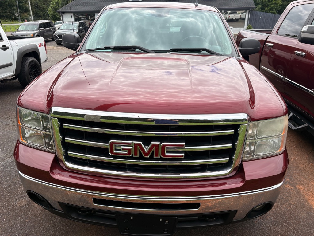 2013 GMC Sierra 1500 - $11,870