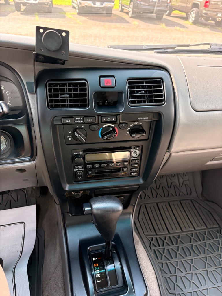 2001 Toyota 4Runner - $7,877