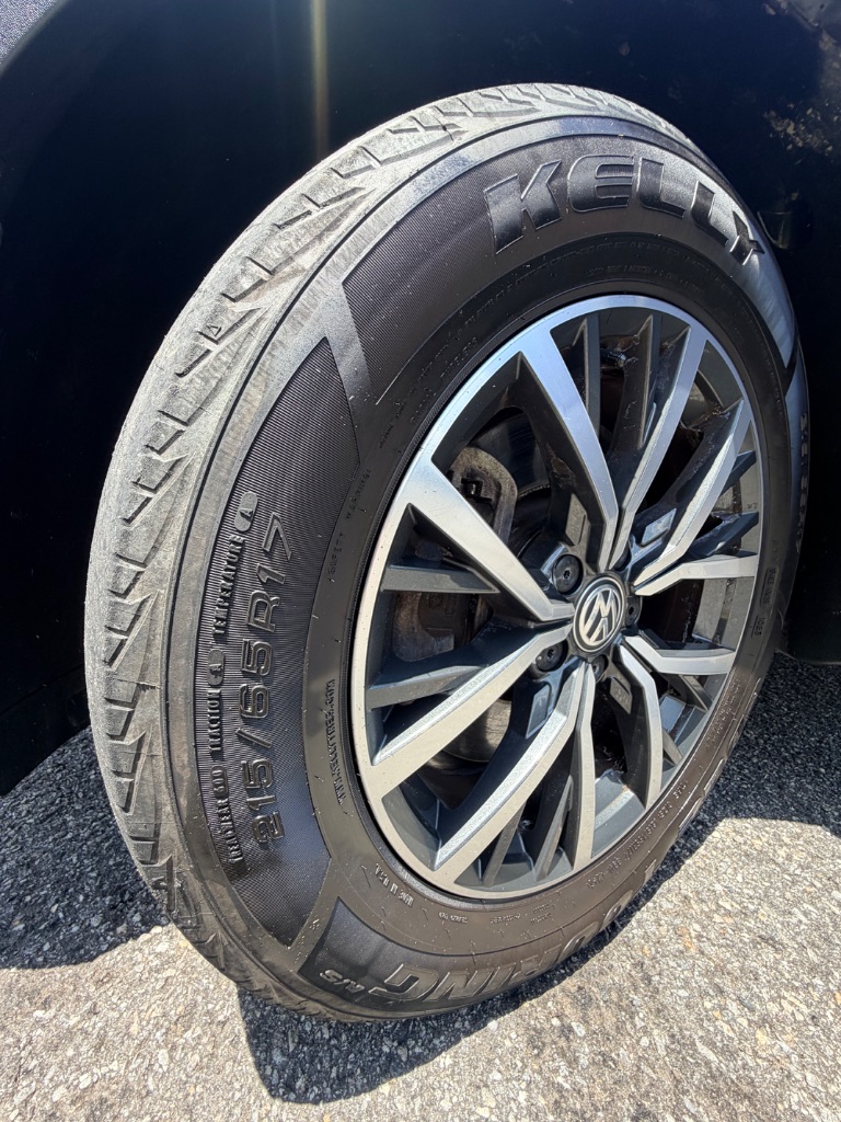 2019 Volkswagen Tiguan - $10,786