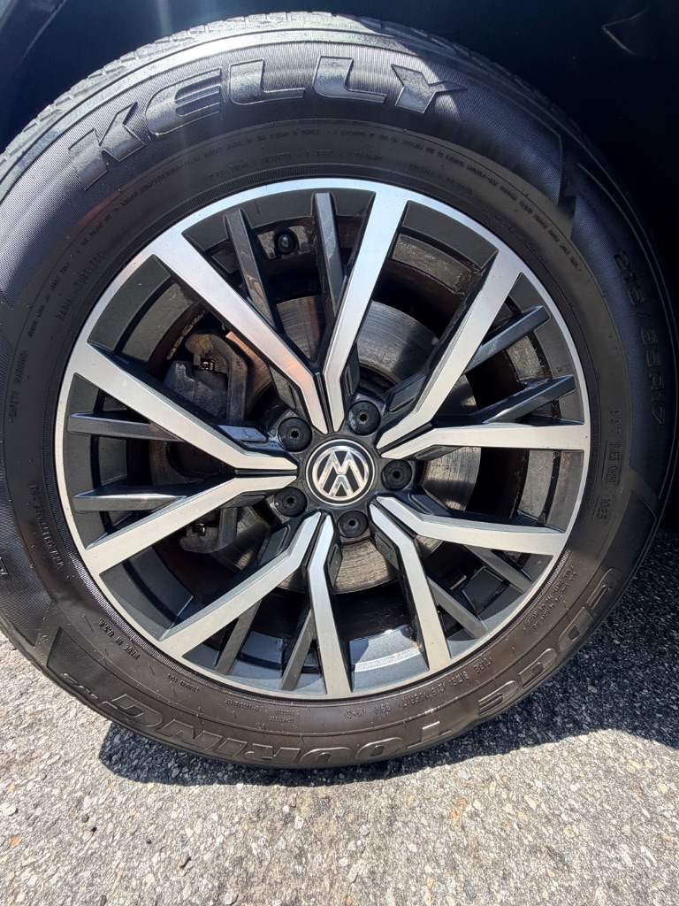 2019 Volkswagen Tiguan - $10,786