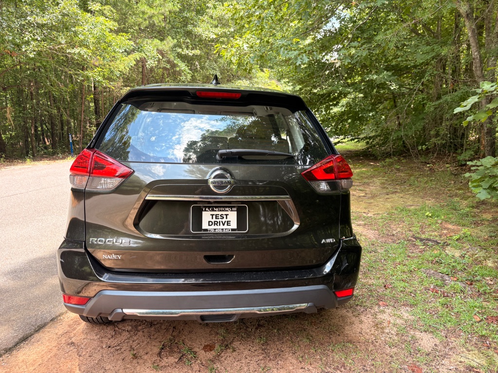 2017 Nissan Rogue - $9,288