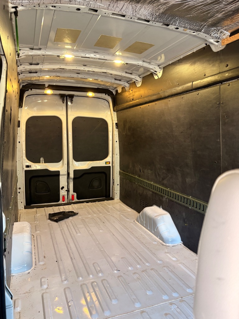 2017 Ford Transit - $9,877