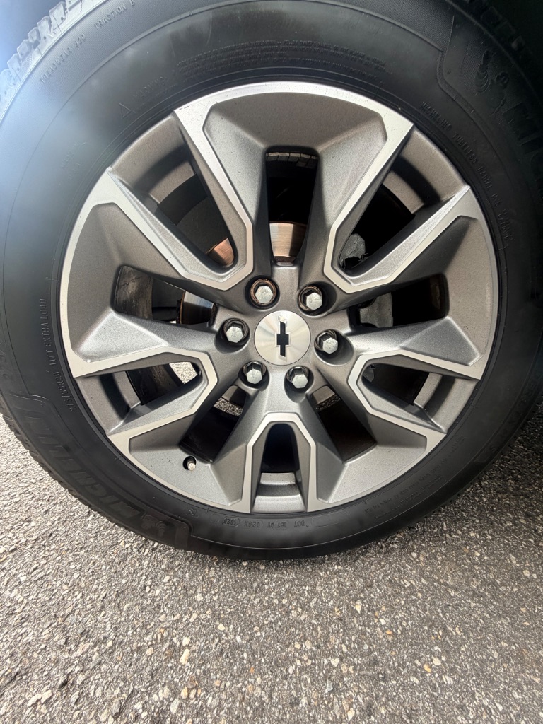 2018 Chevrolet Suburban - $13,286