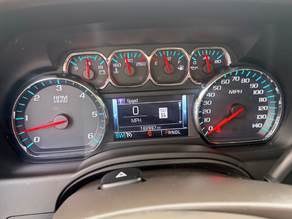 2018 Chevrolet Suburban - $13,286