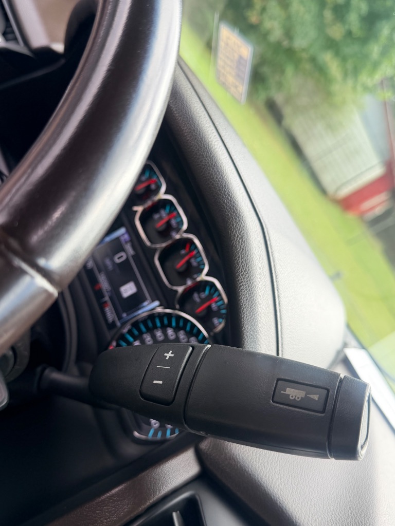 2018 Chevrolet Suburban - $13,286