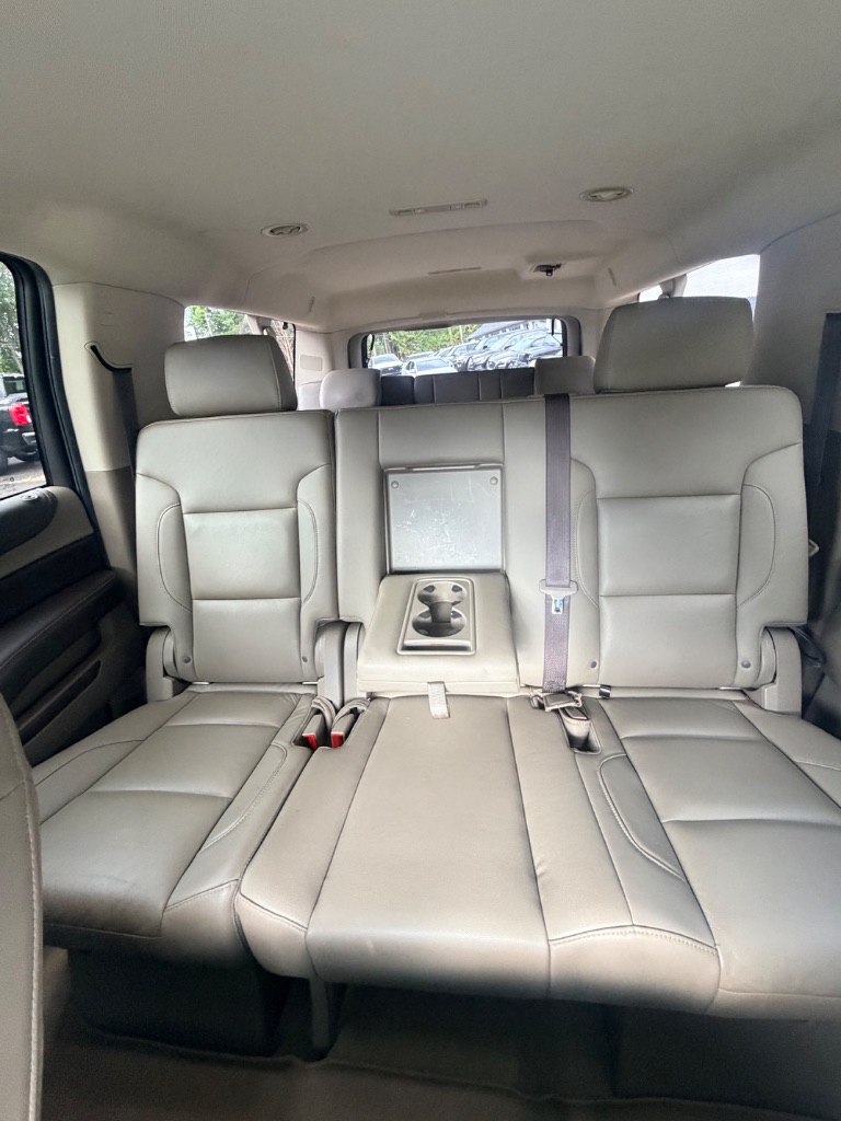 2018 Chevrolet Suburban - $13,286