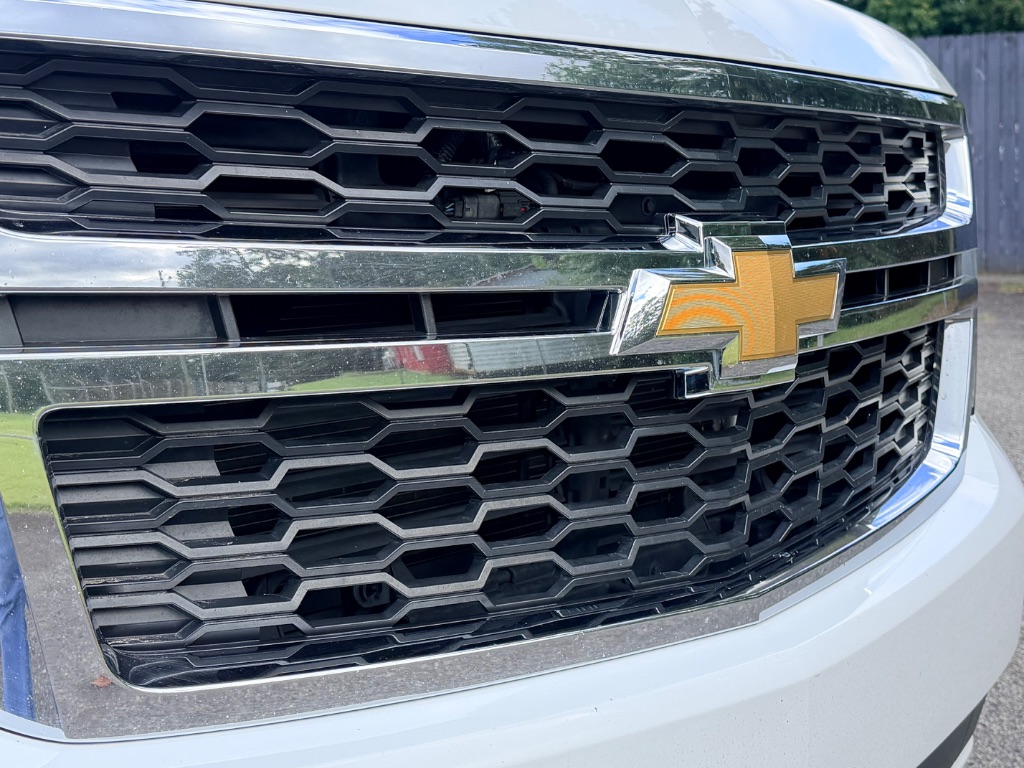 2018 Chevrolet Suburban - $13,286