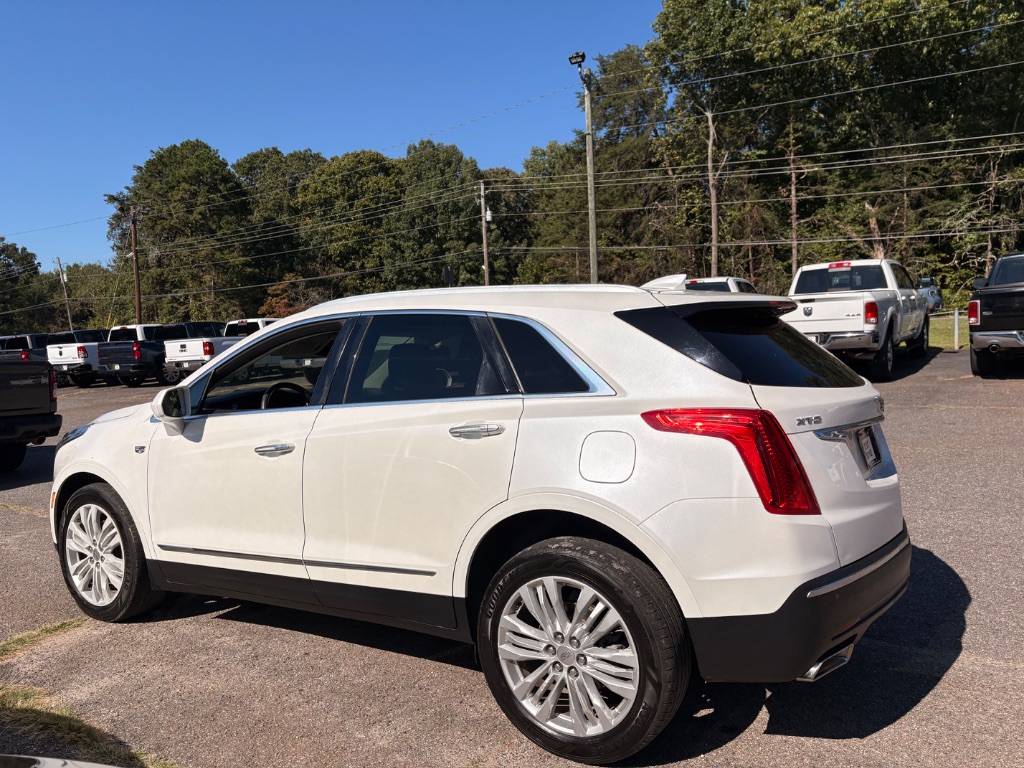 2017 Cadillac XT5 - $10,850