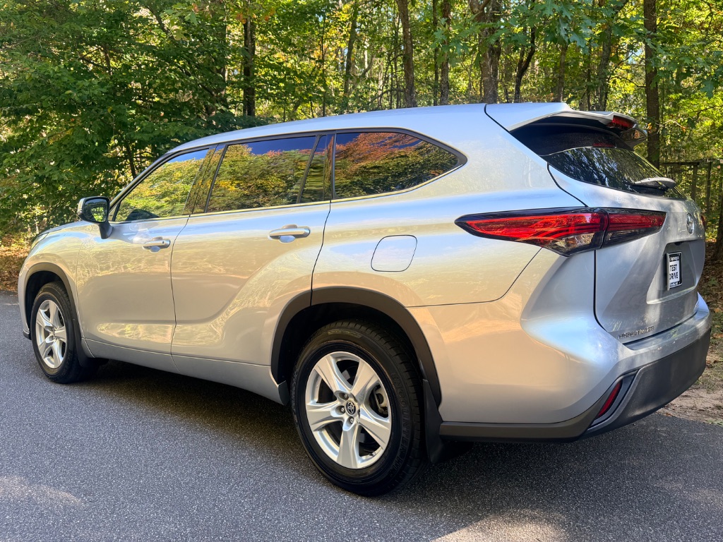 2021 Toyota Highlander - $18,988