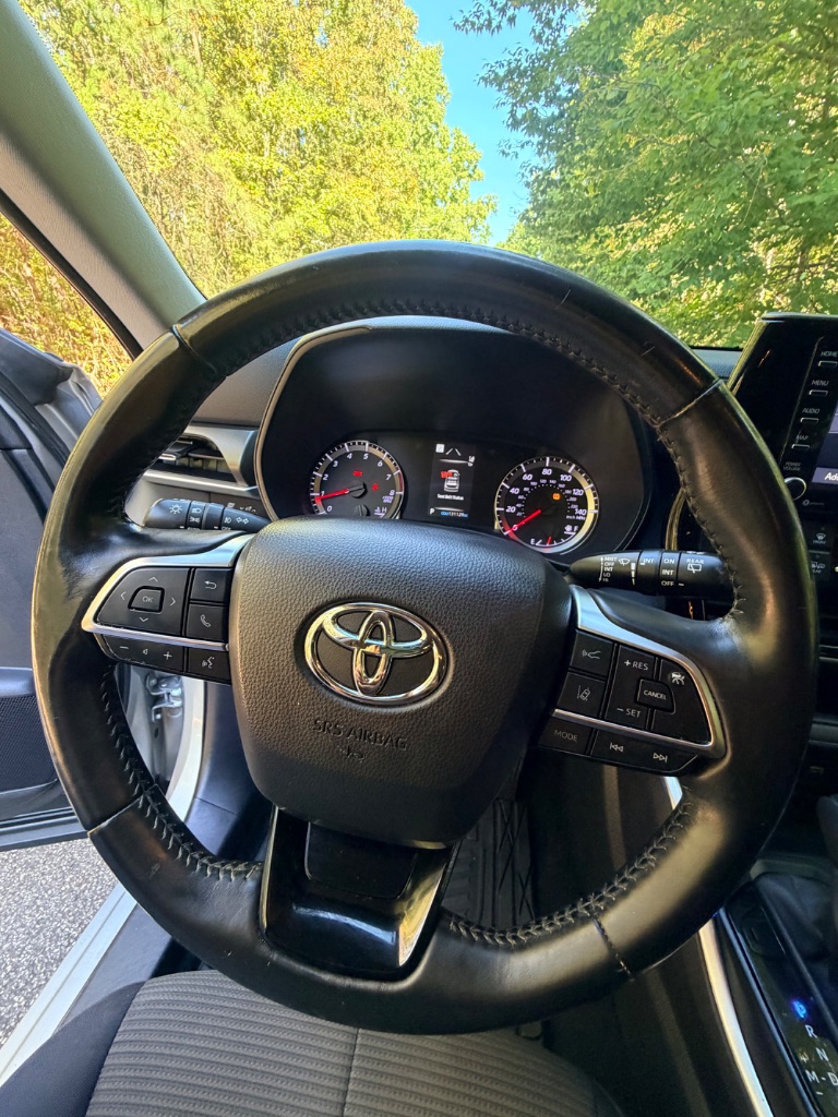 2021 Toyota Highlander - $18,988