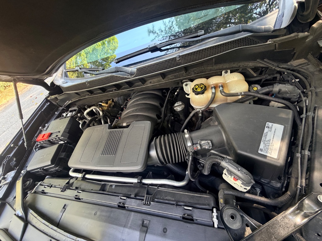 2021 Chevrolet Suburban - $31,886
