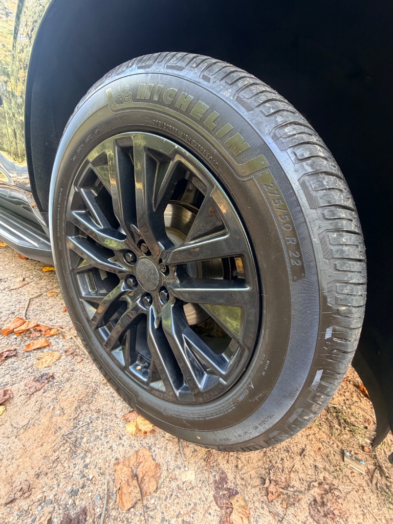 2021 Chevrolet Suburban - $31,886