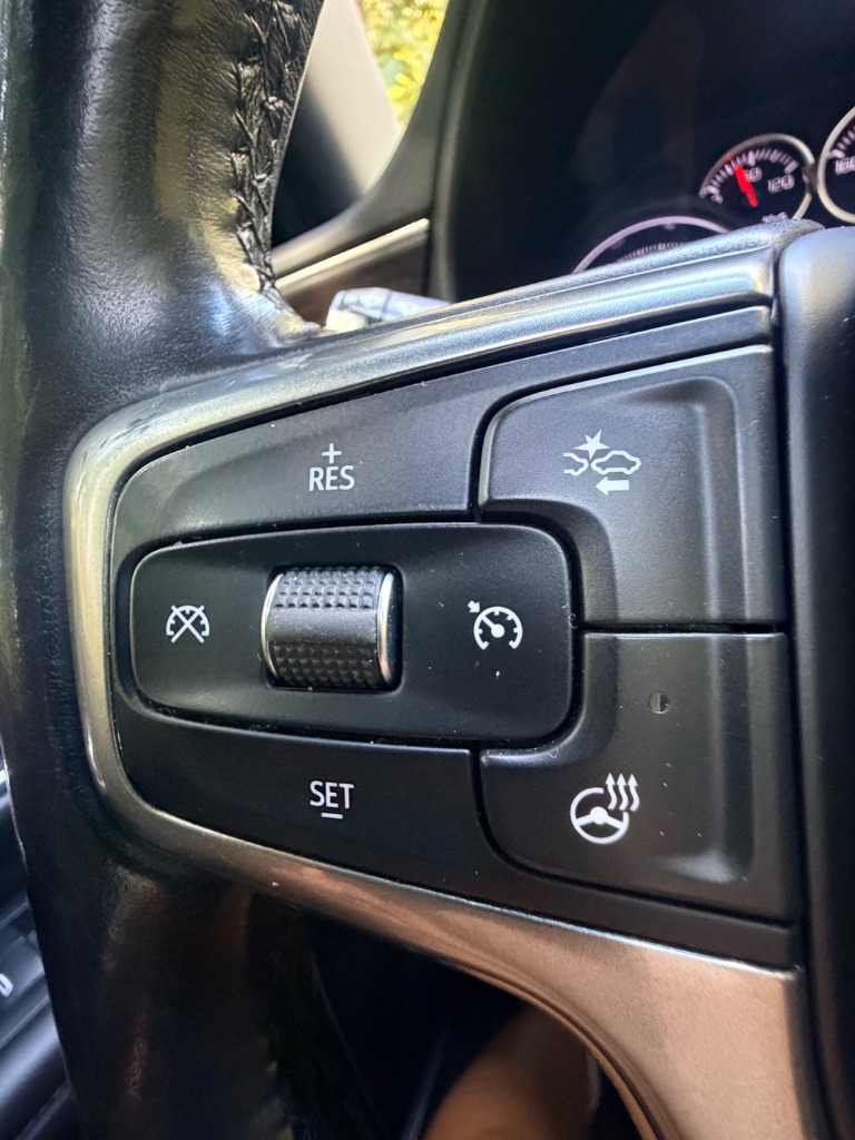 2021 Chevrolet Suburban - $31,886