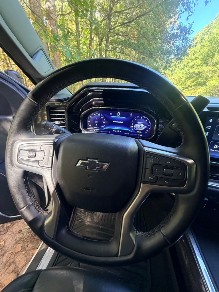 2025 Chevrolet Silverado Hd - $42,706