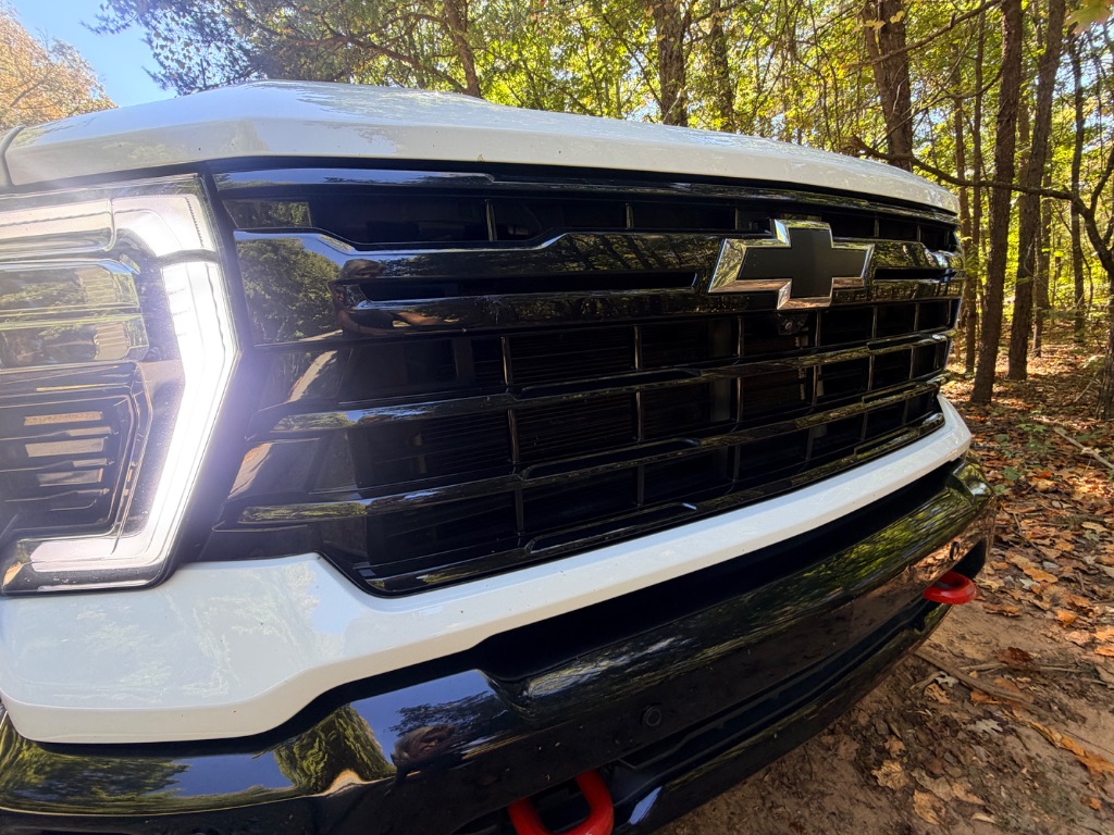 2025 Chevrolet Silverado Hd - $42,706