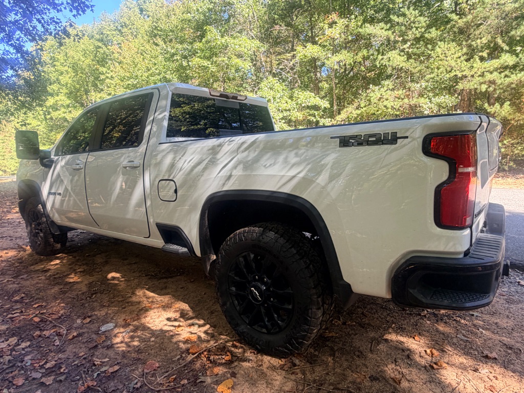 2025 Chevrolet Silverado Hd - $42,706