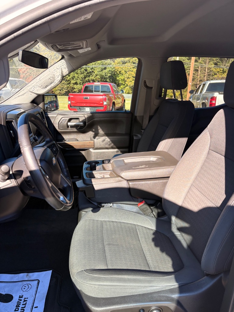2019 Chevrolet Silverado - $15,479