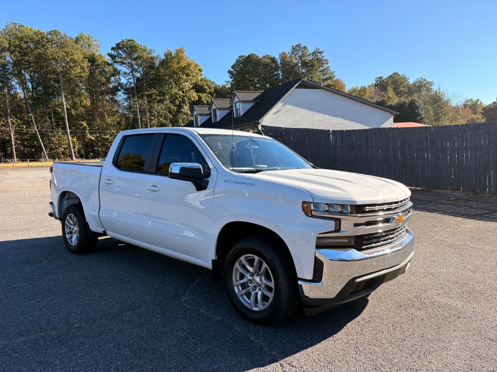 2019 Chevrolet Silverado - $15,479