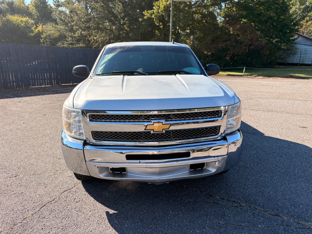 2012 Chevrolet Silverado - $8,899