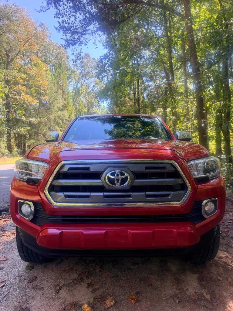 2016 Toyota Tacoma - $17,993