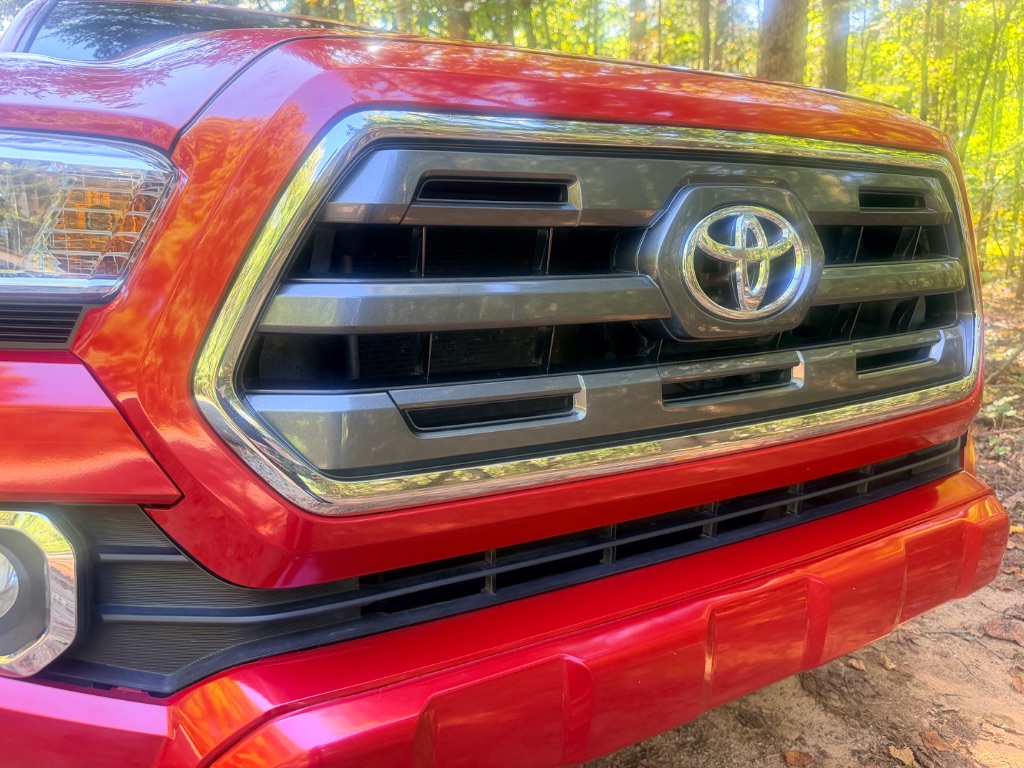 2016 Toyota Tacoma - $17,993