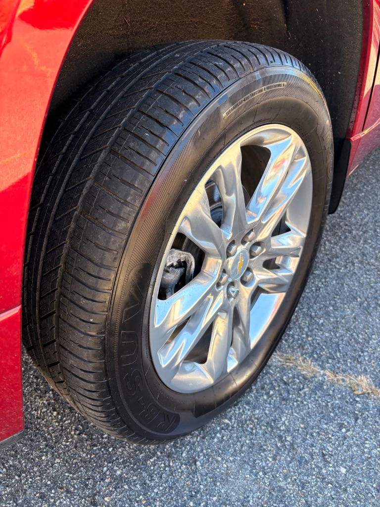 2018 Chevrolet Traverse - $11,877