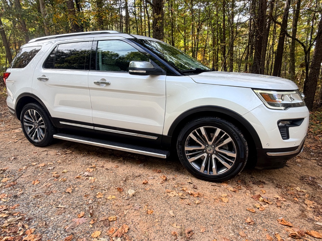 2018 Ford Explorer - $13,875