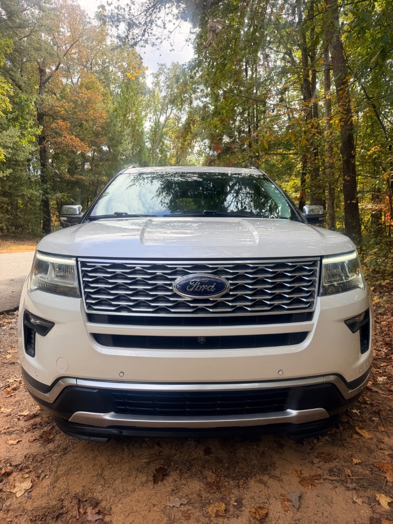 2018 Ford Explorer - $13,875