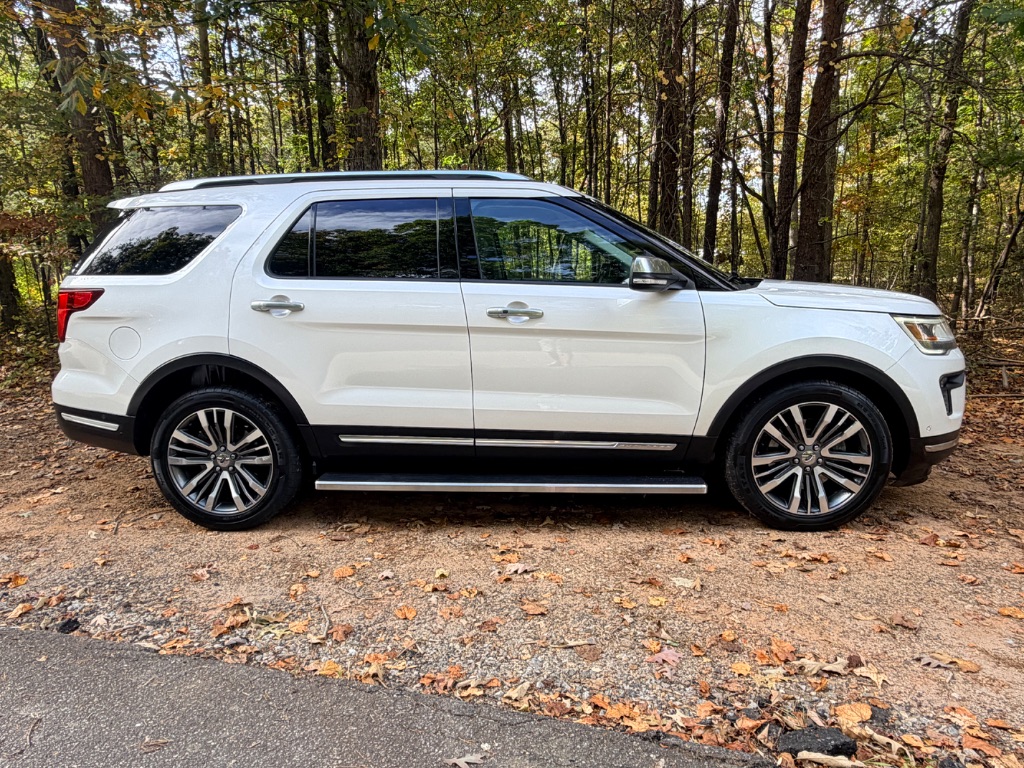 2018 Ford Explorer - $13,875