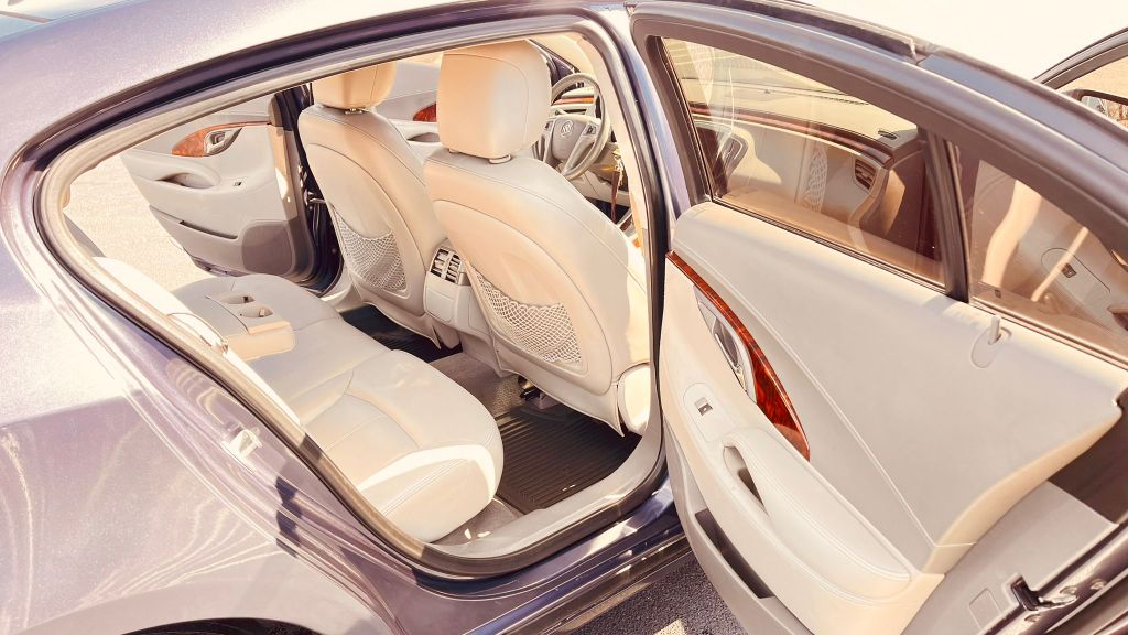 2013 Buick LaCrosse Leather photo