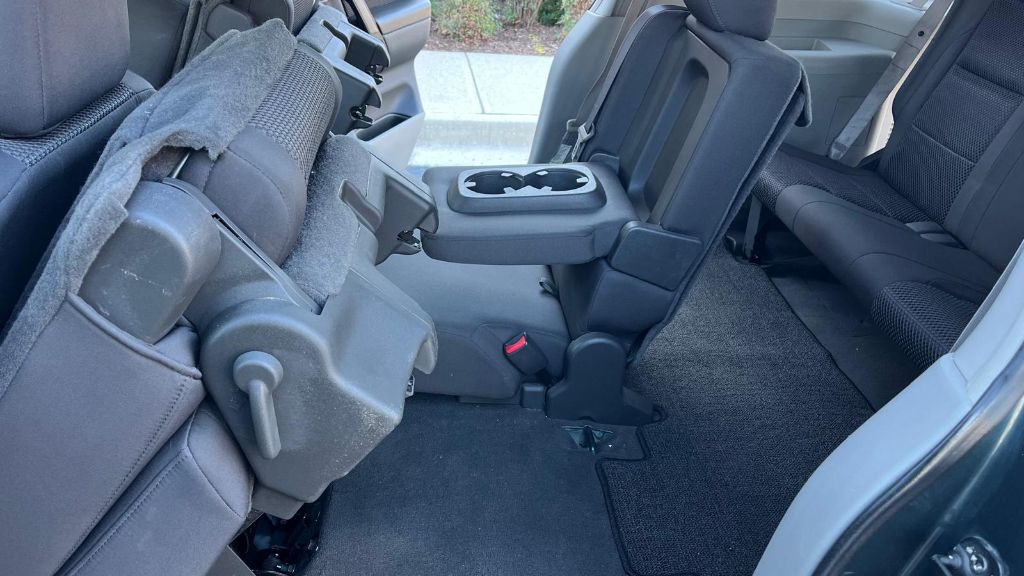 2004 Nissan Armada - $6,699